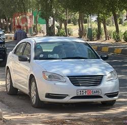 Chrysler 200